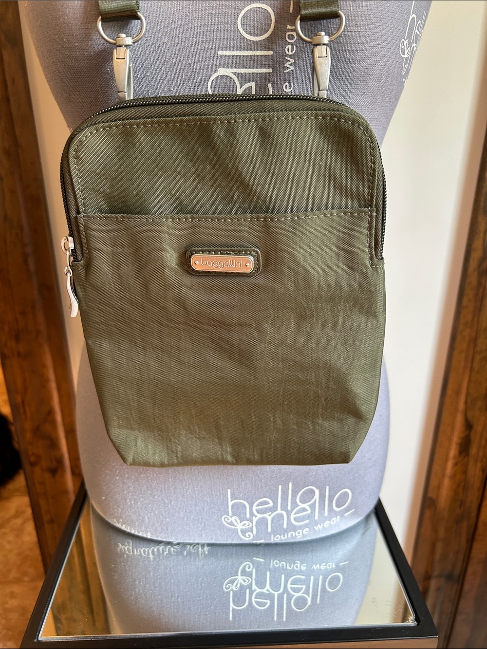 Baggallini Olive Green Lightweight Crossbody Bag